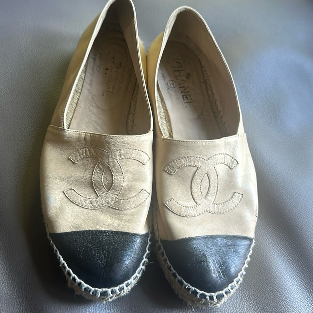 Chanel two tone leather espadrilles..